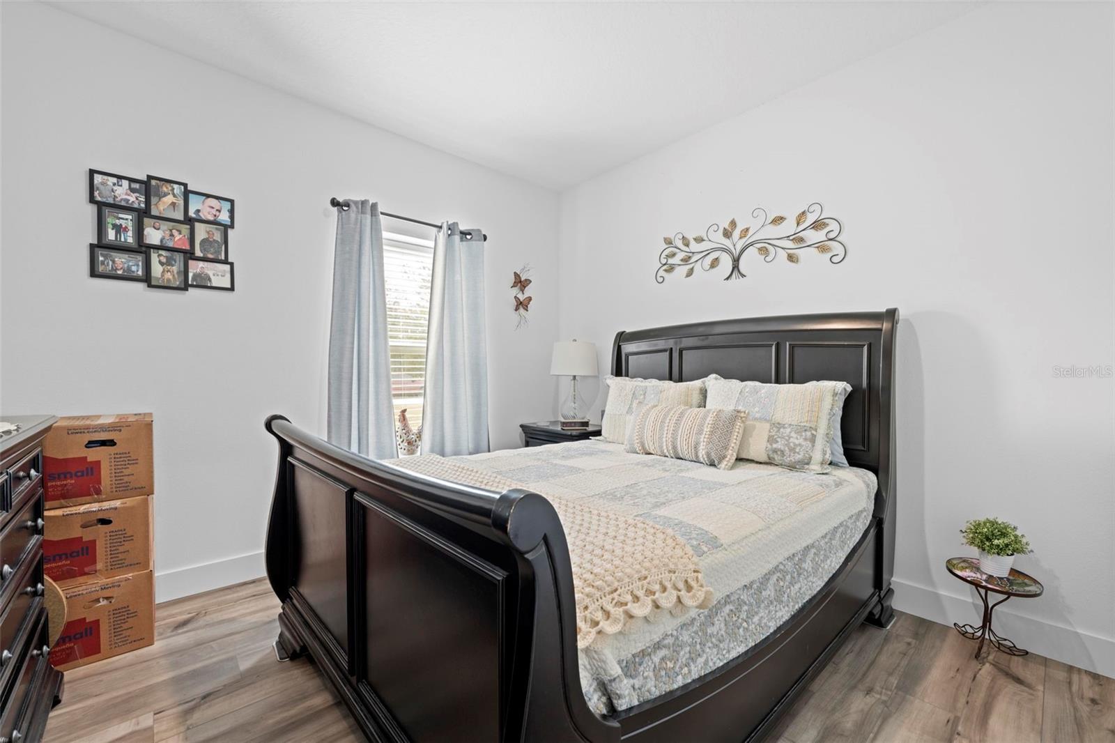 Image 34 of 48 For 18062 Malibar Road