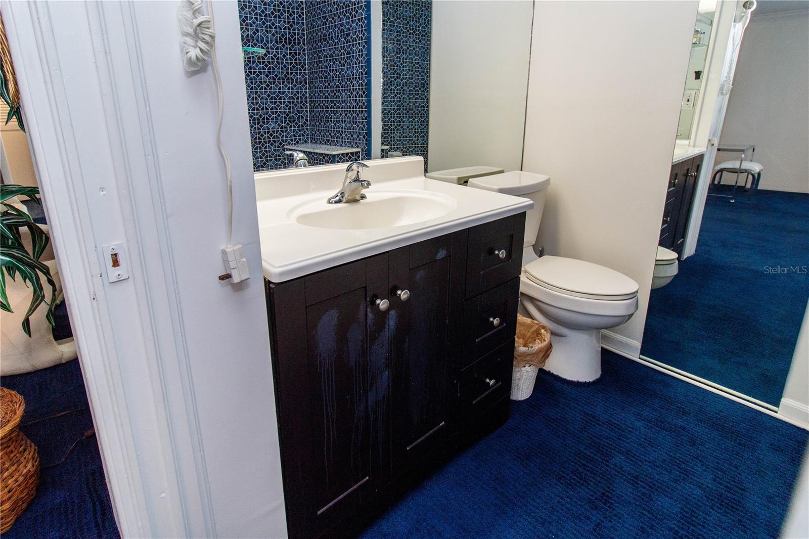 Image 10 of 37 For 5918 Grey Street