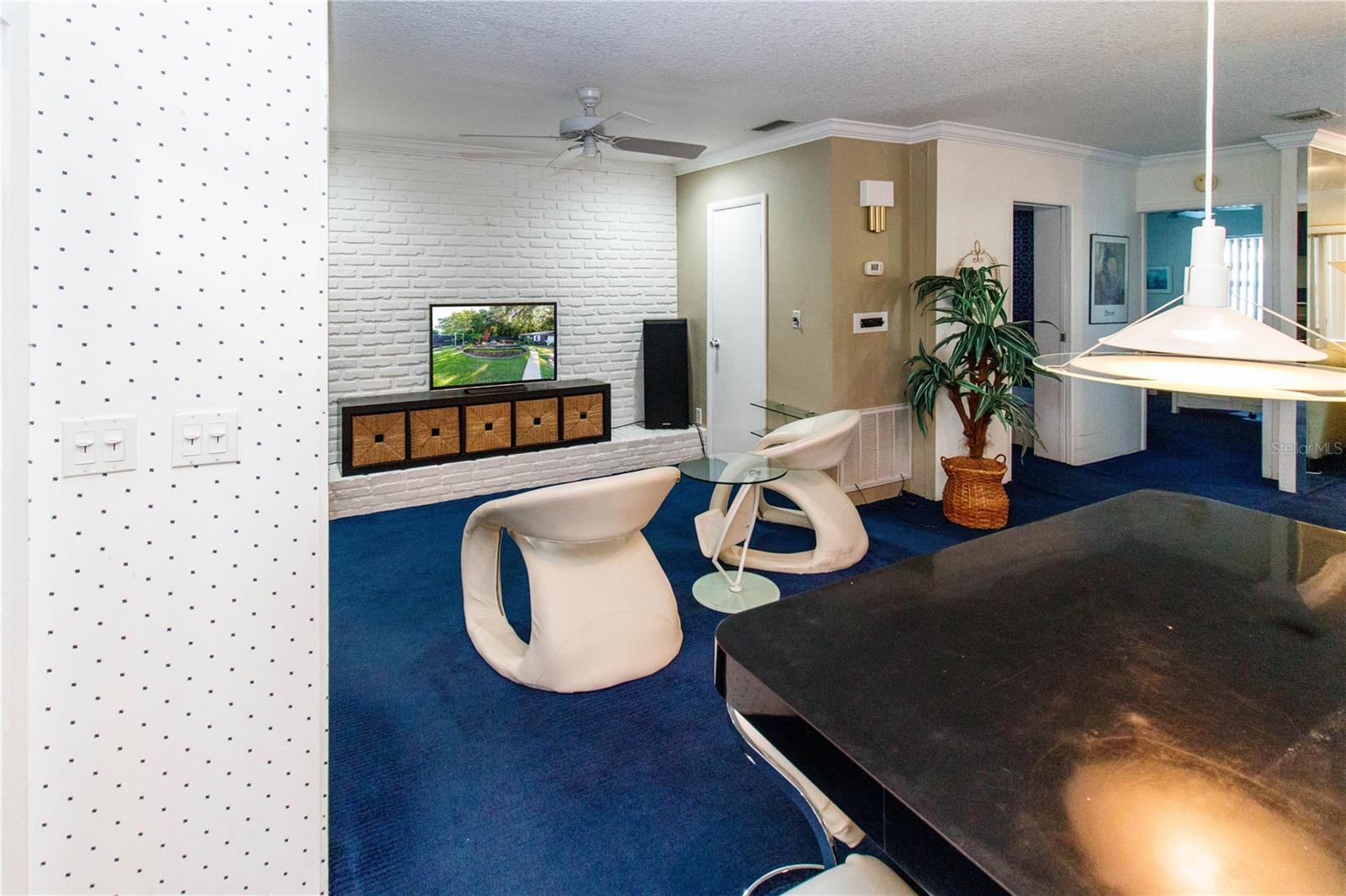 Image 15 of 37 For 5918 Grey Street