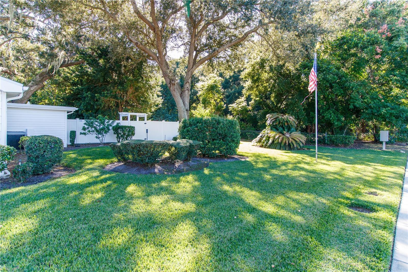 Image 2 of 37 For 5918 Grey Street