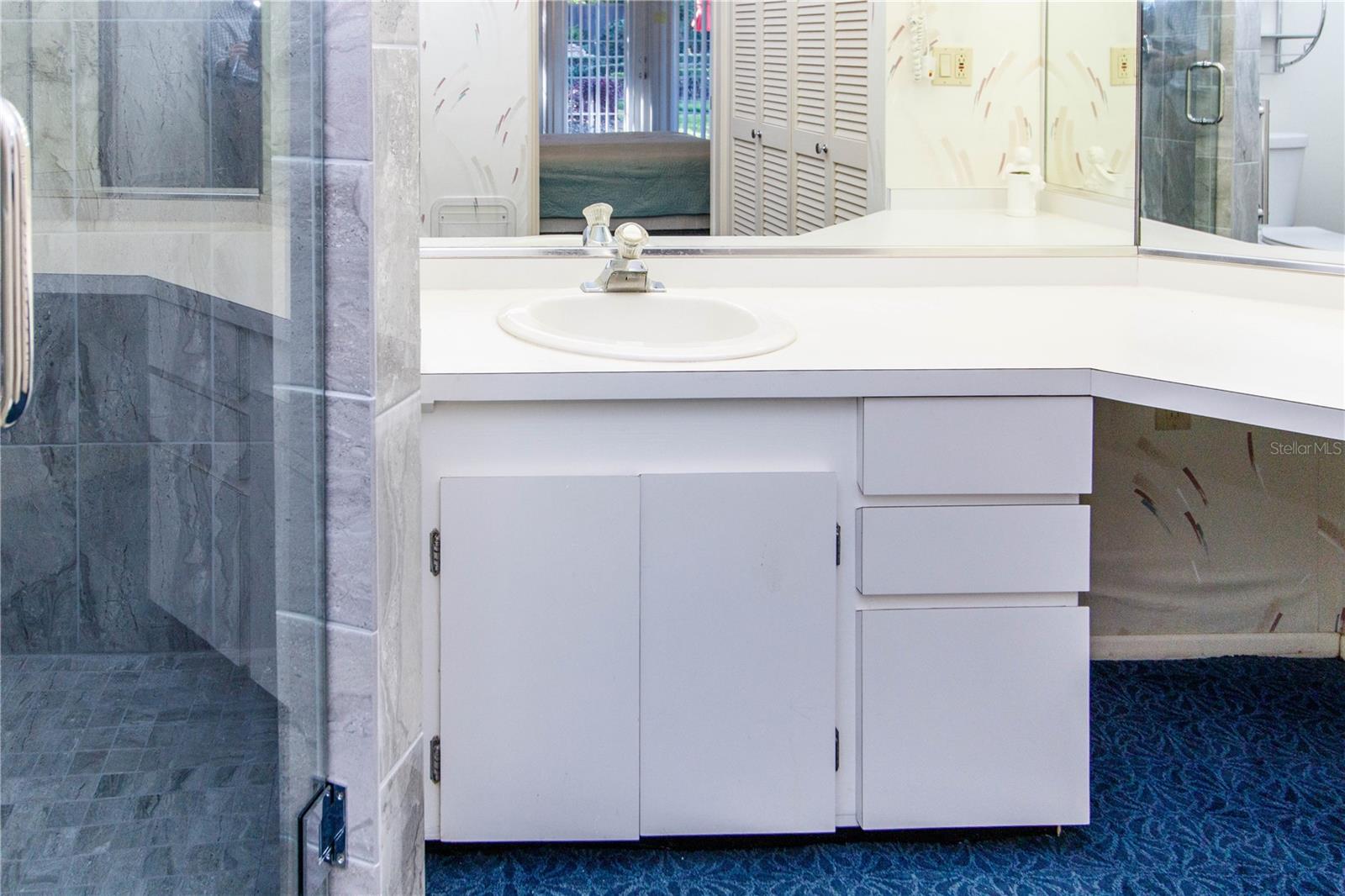 Image 22 of 37 For 5918 Grey Street