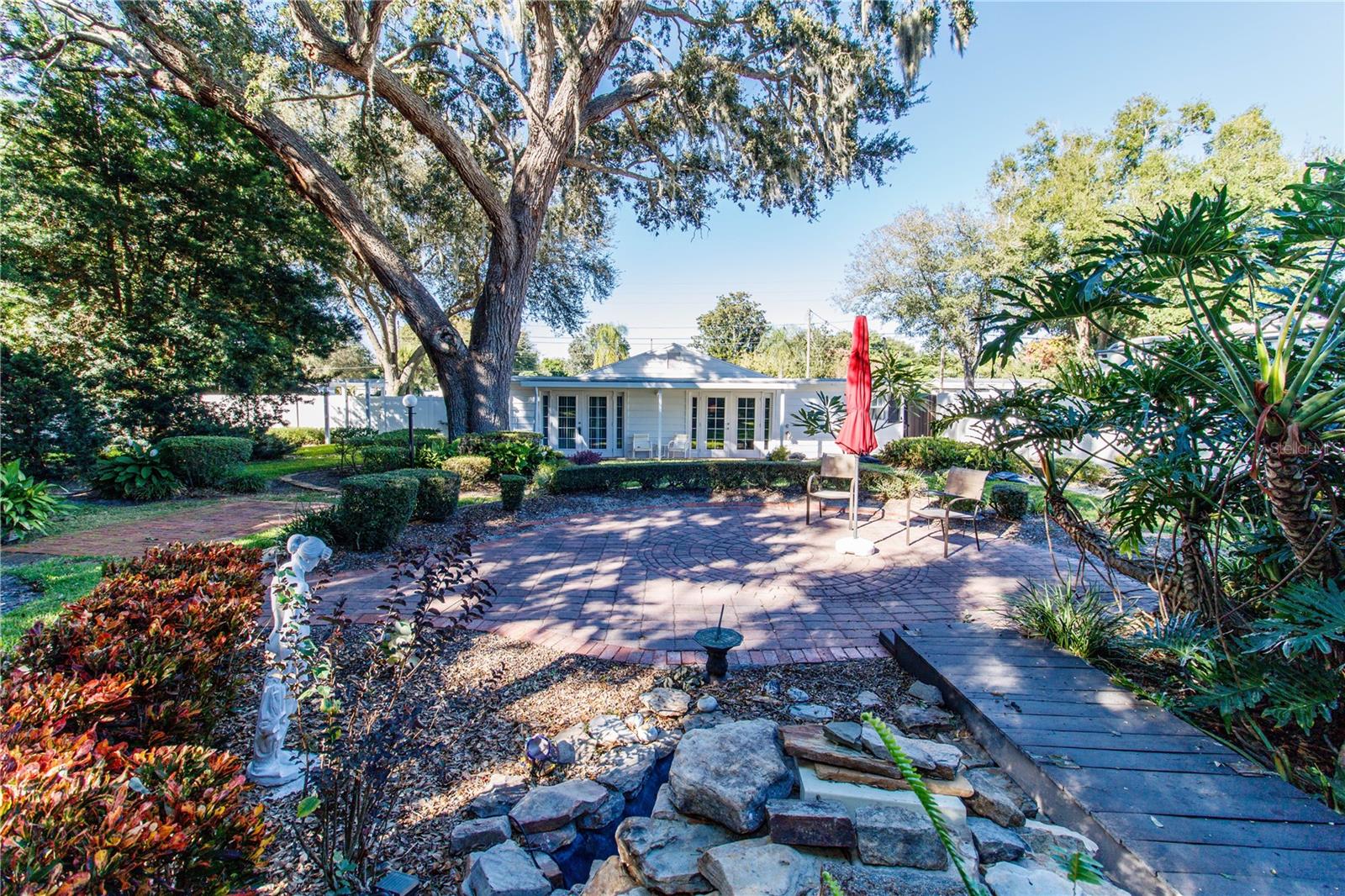 Image 31 of 37 For 5918 Grey Street