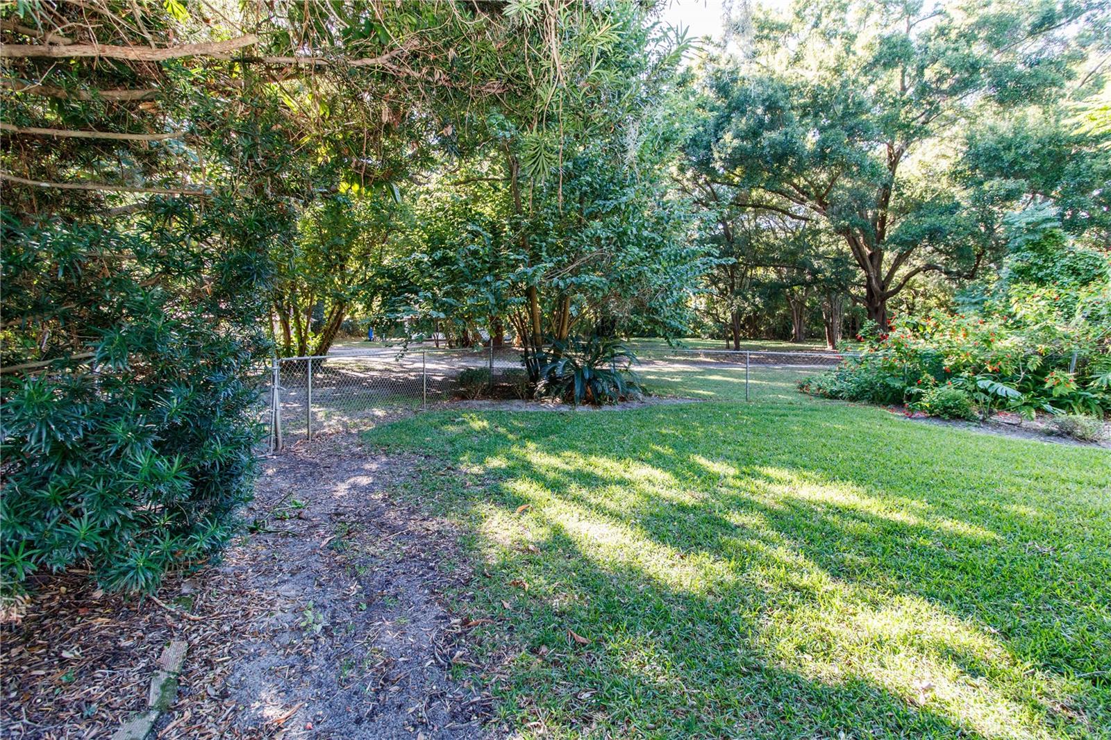 Image 35 of 37 For 5918 Grey Street