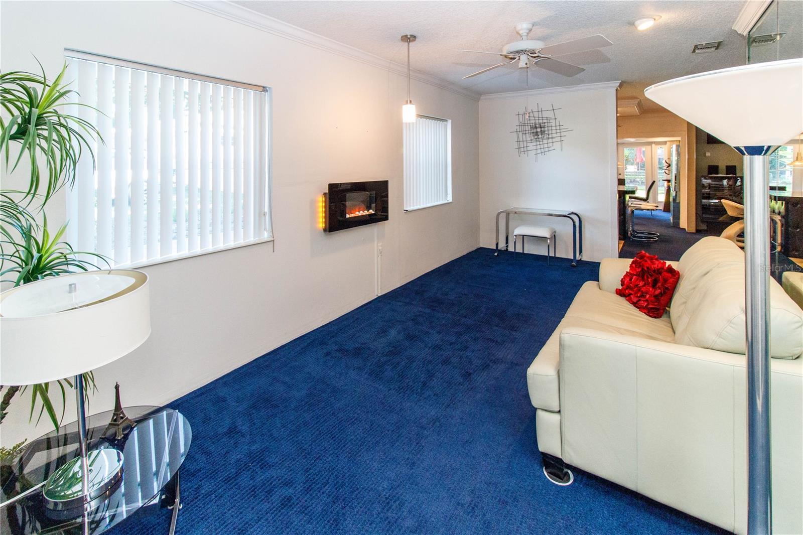 Image 6 of 37 For 5918 Grey Street