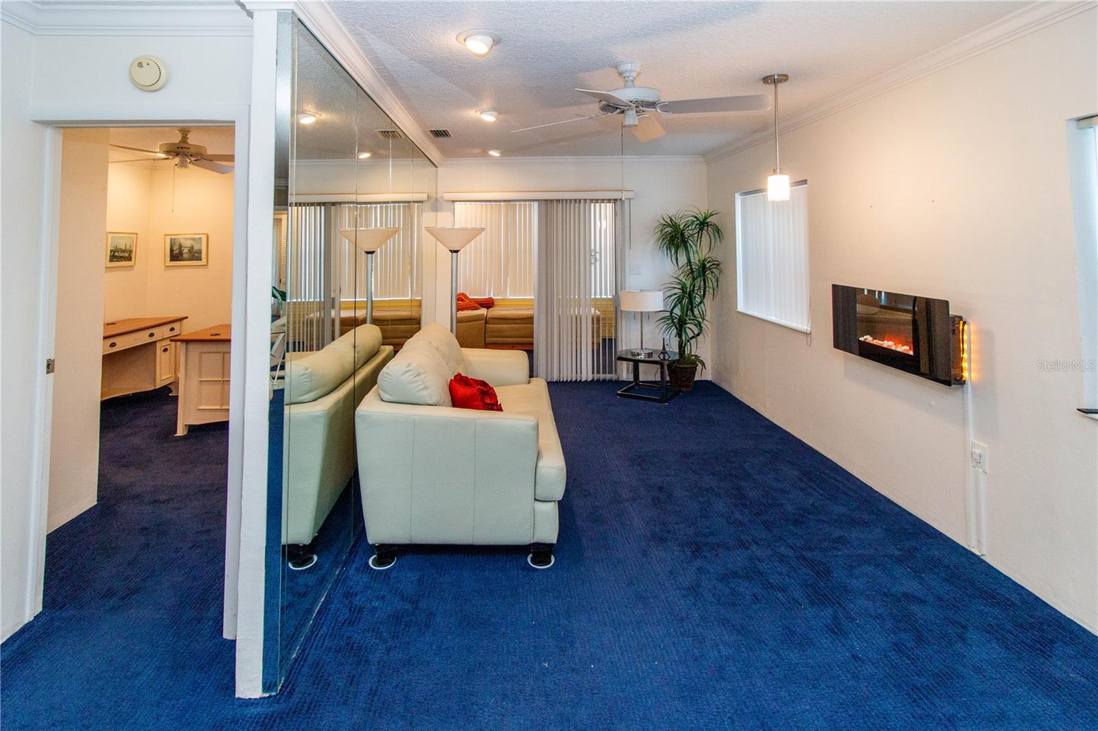 Image 7 of 37 For 5918 Grey Street