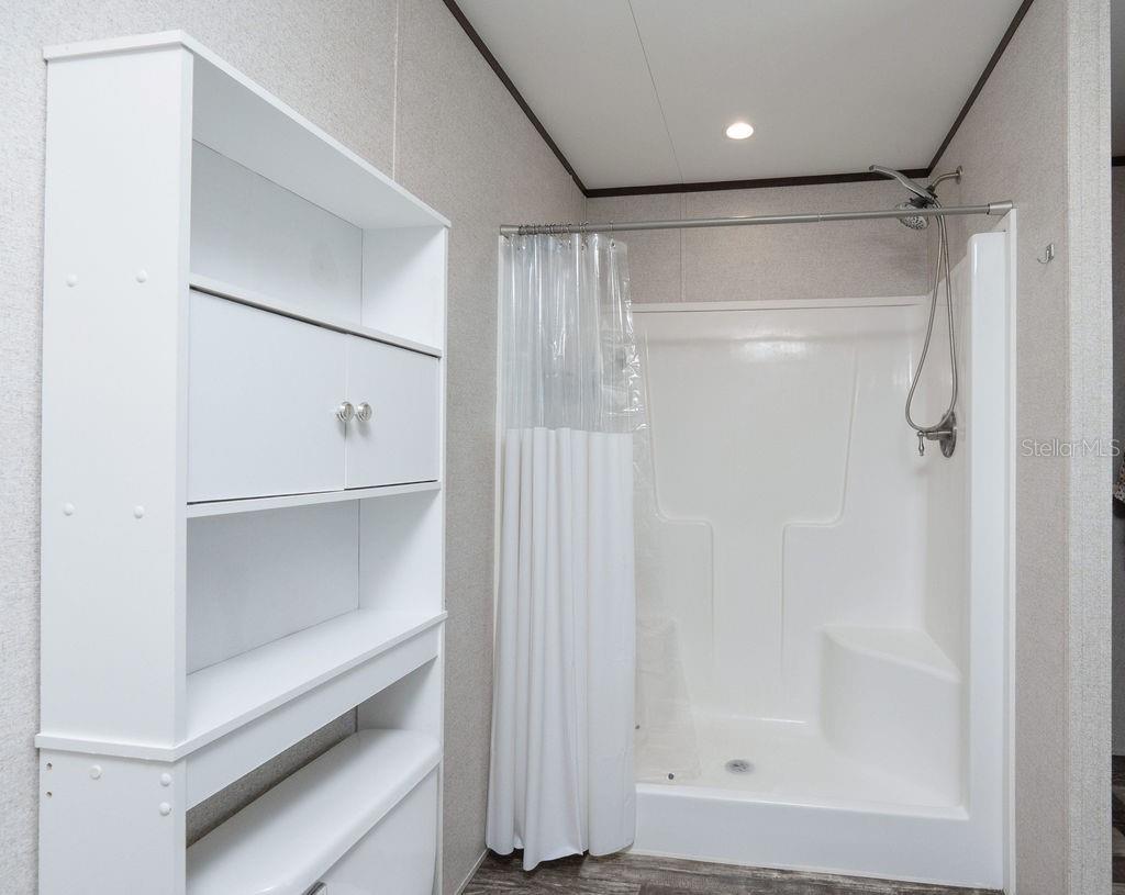 Image 28 of 39 For 5819 Sunshine Park Drive