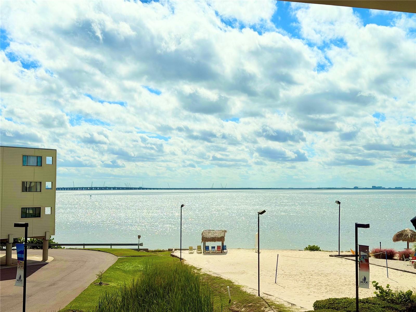 Image 12 of 13 For 2506 Rocky Point Drive 305