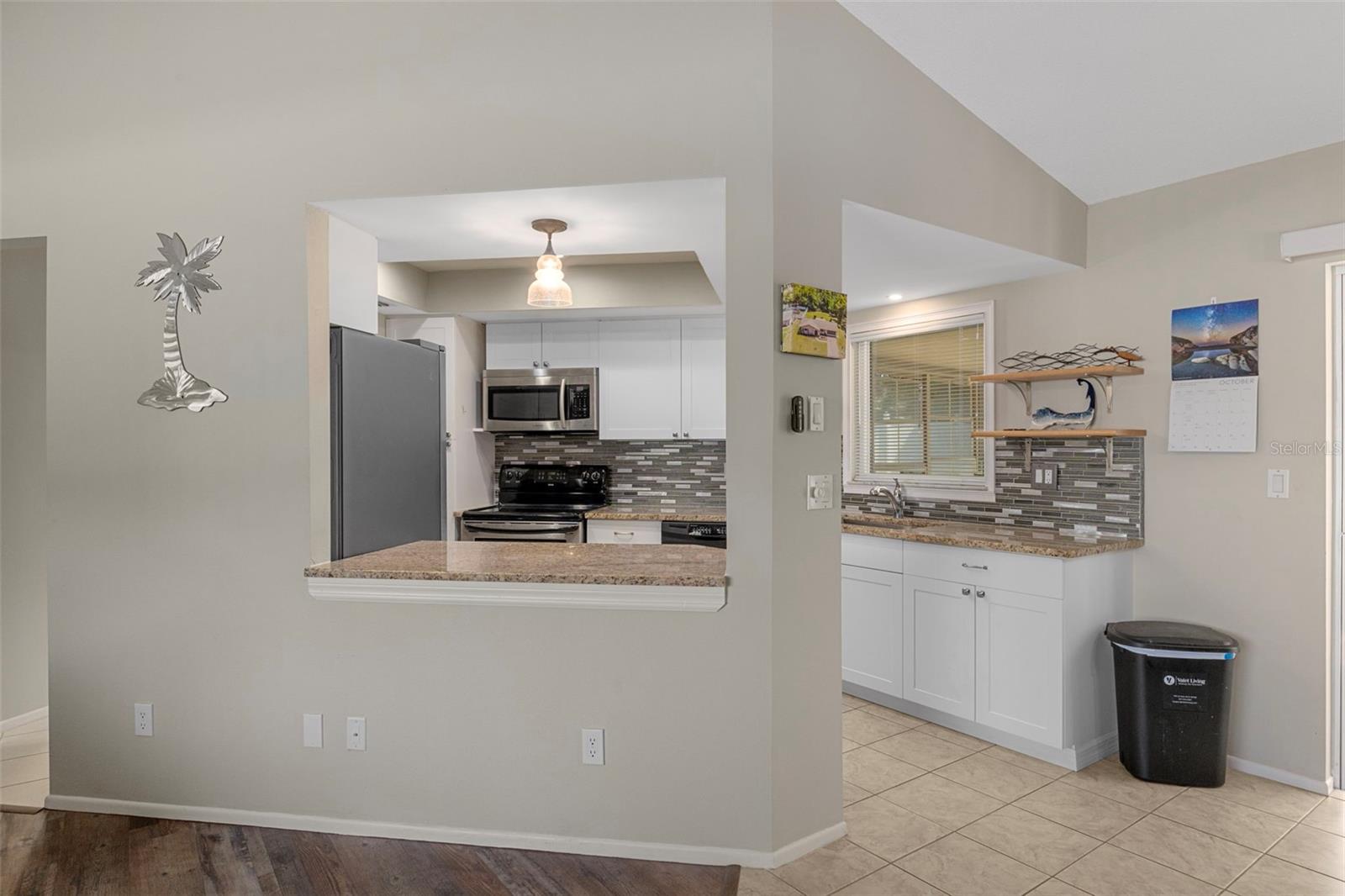 Image 11 of 35 For 10464 Mayflower Road