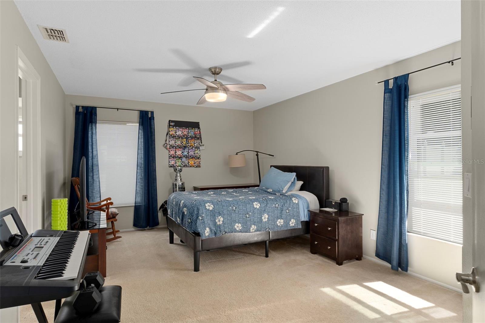 Image 17 of 35 For 10464 Mayflower Road