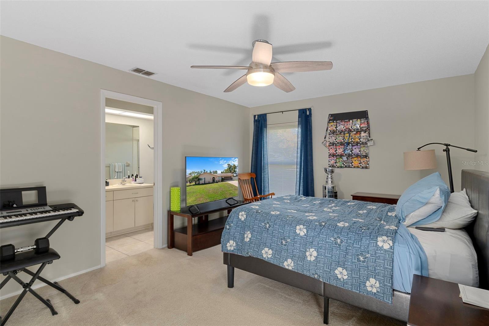 Image 18 of 35 For 10464 Mayflower Road