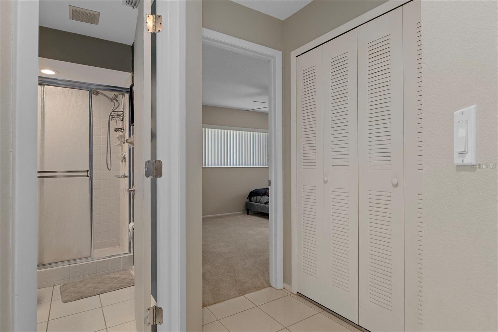 Image 21 of 35 For 10464 Mayflower Road