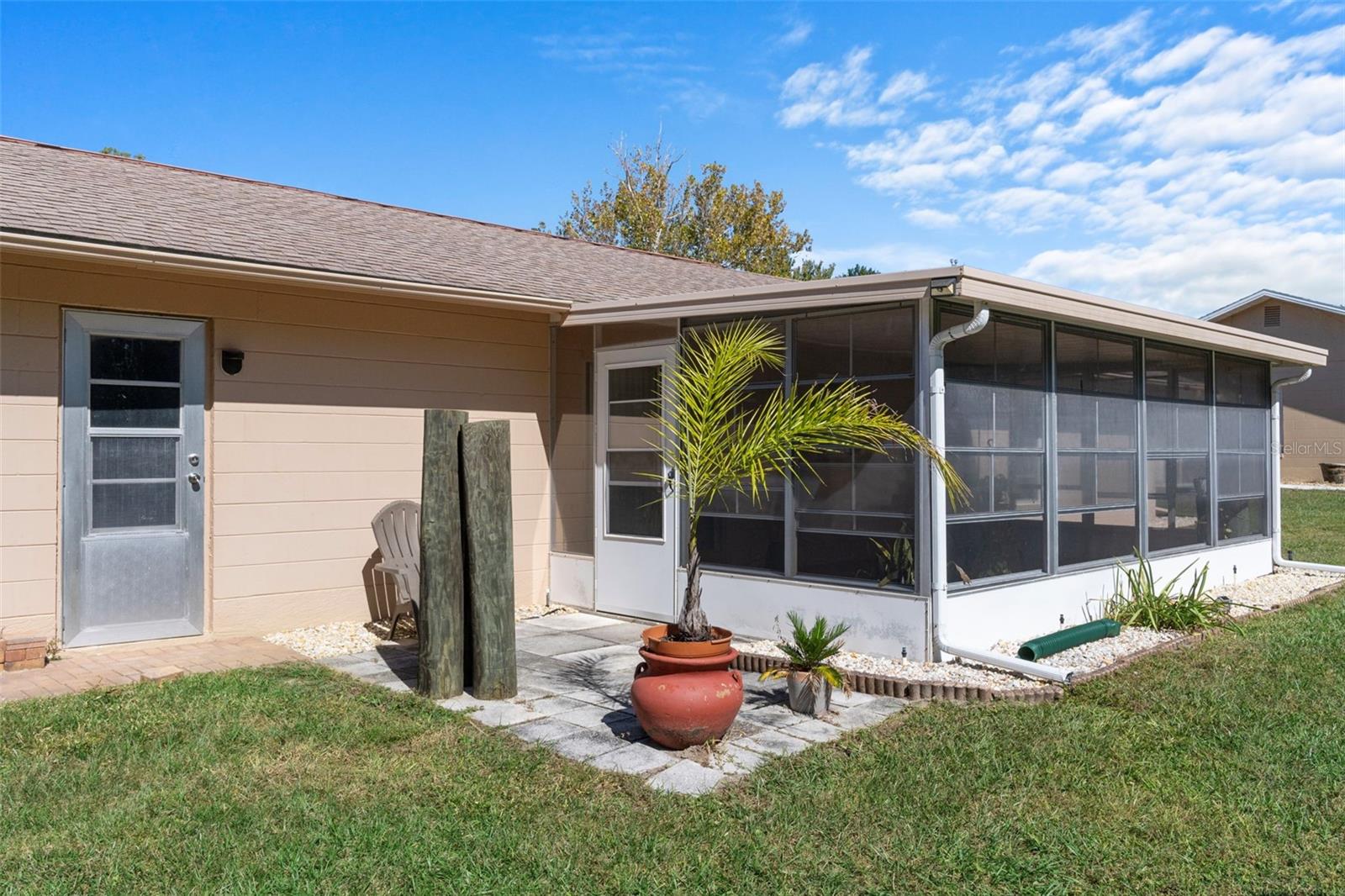 Image 31 of 35 For 10464 Mayflower Road