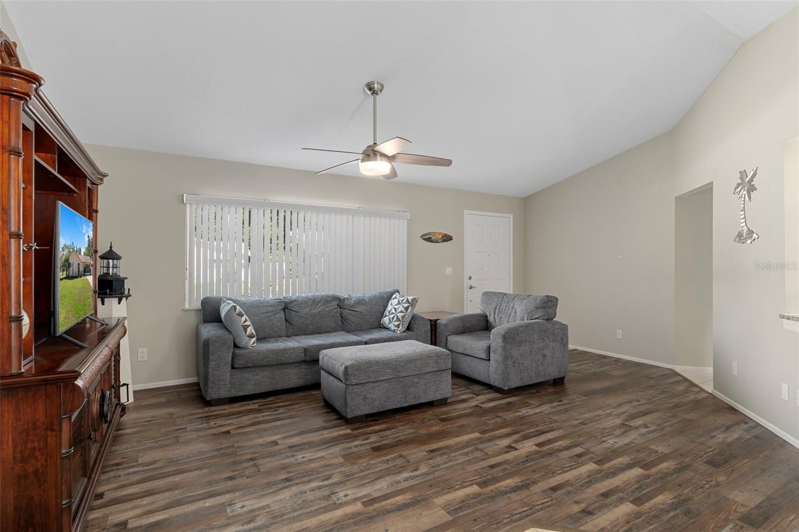 Image 8 of 35 For 10464 Mayflower Road