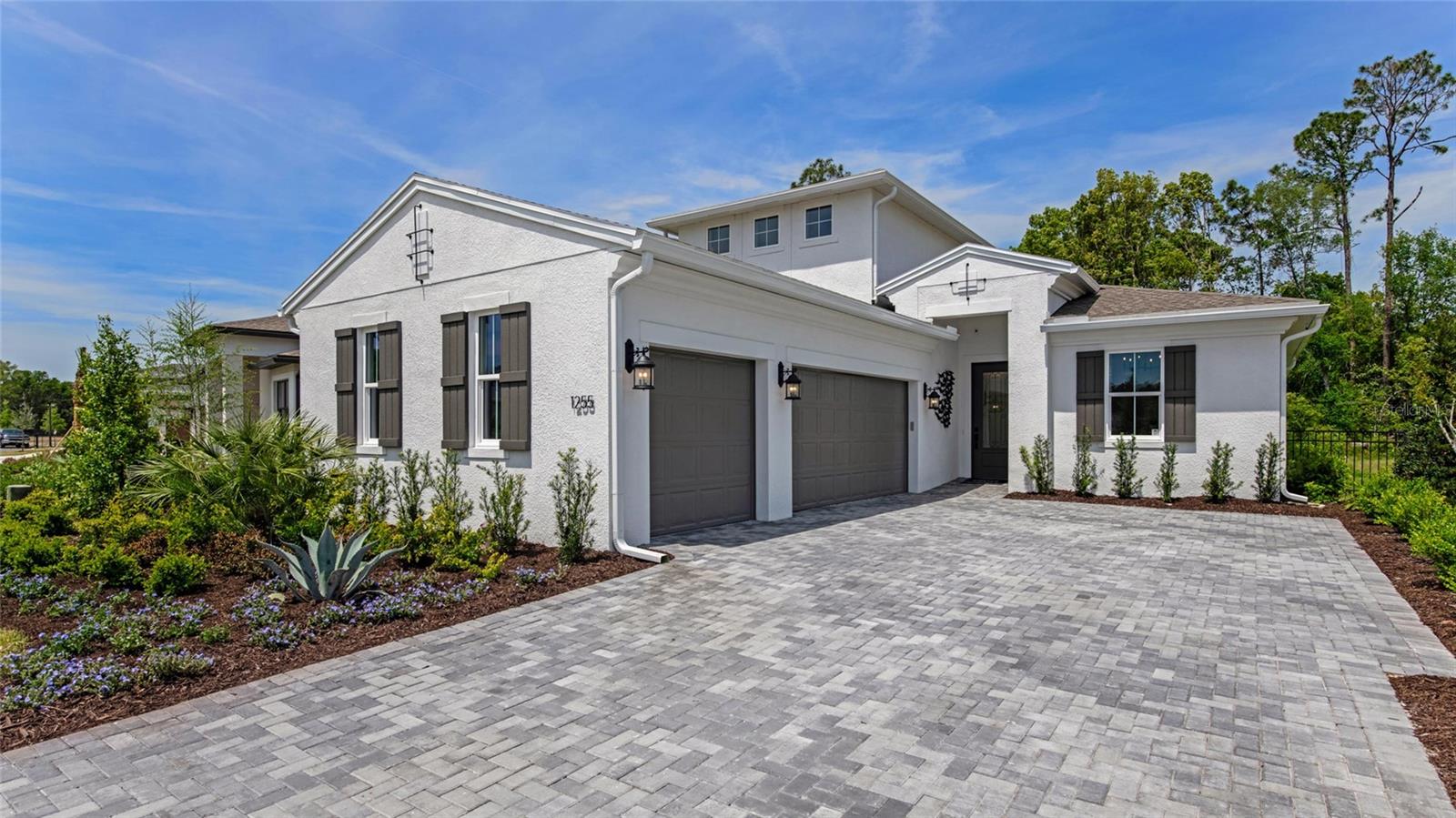 Image 3 of 30 For 1304 Club Cresswind Way