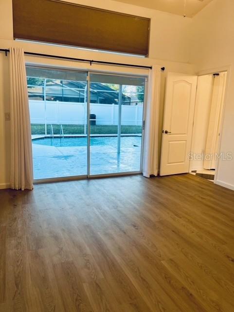 Image 18 of 37 For 1366 Aladdin Road