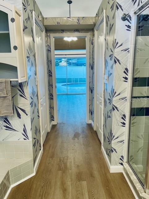 Image 19 of 37 For 1366 Aladdin Road