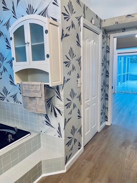 Image 21 of 37 For 1366 Aladdin Road