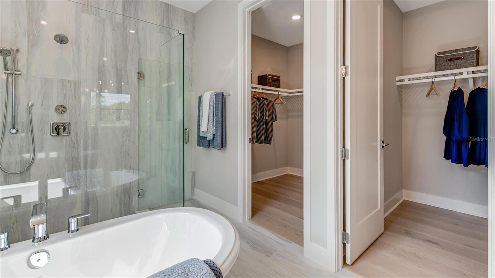 Image 26 of 56 For 1299 Cresswind Boulevard