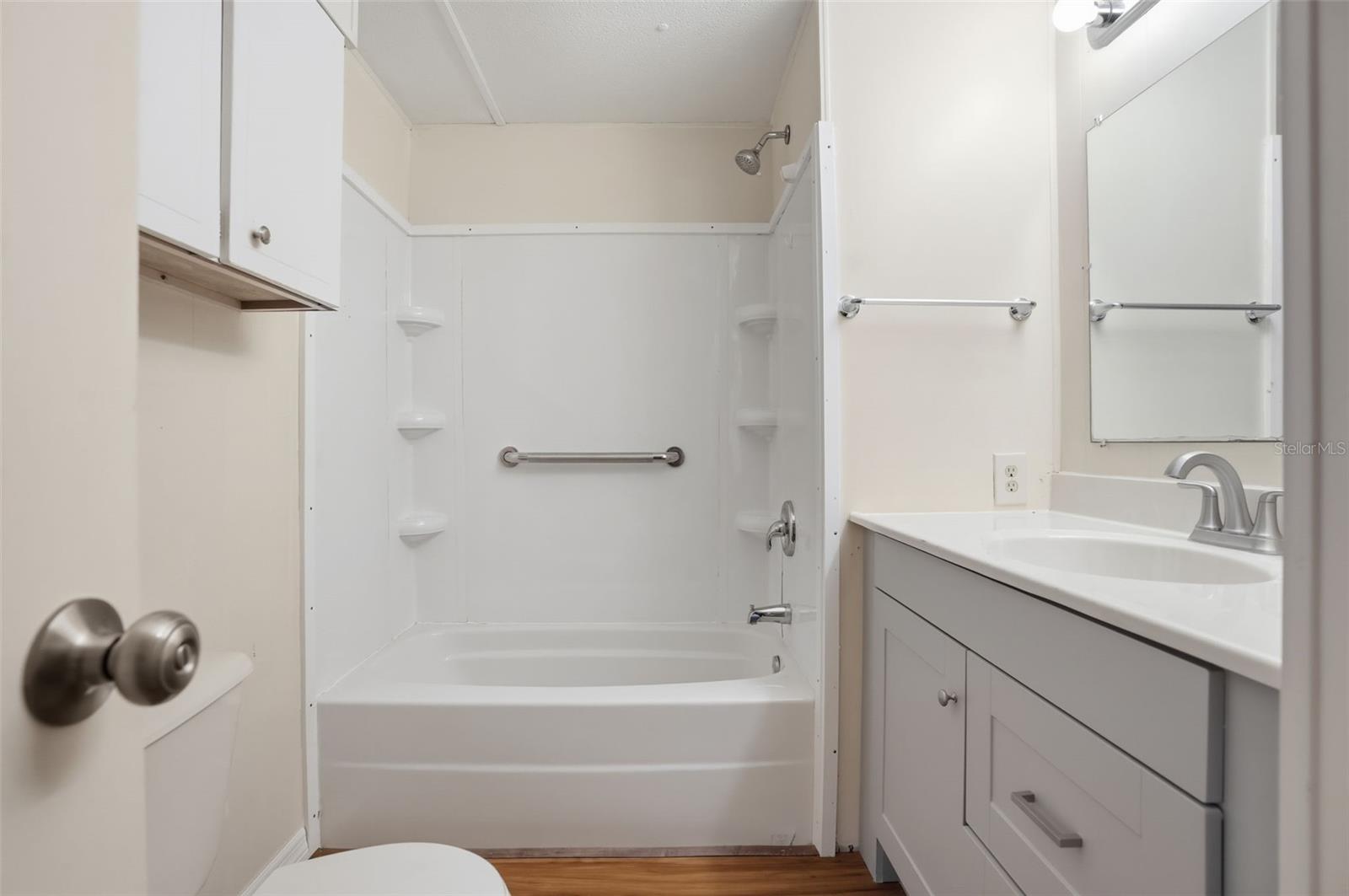 Image 20 of 51 For 9293 Highpoint Boulevard