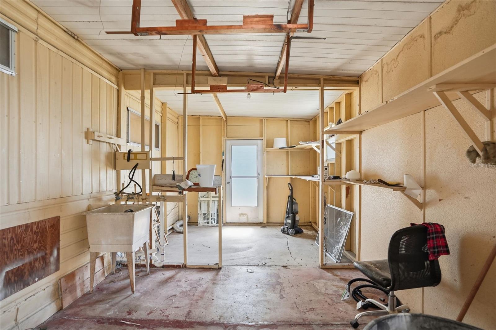 Image 23 of 51 For 9293 Highpoint Boulevard