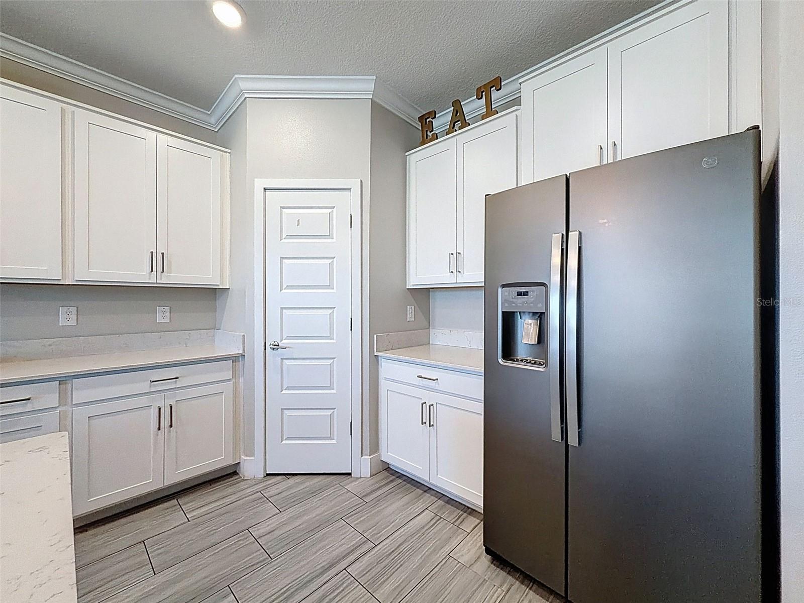 Image 22 of 75 For 8124 Olympic Stone Circle