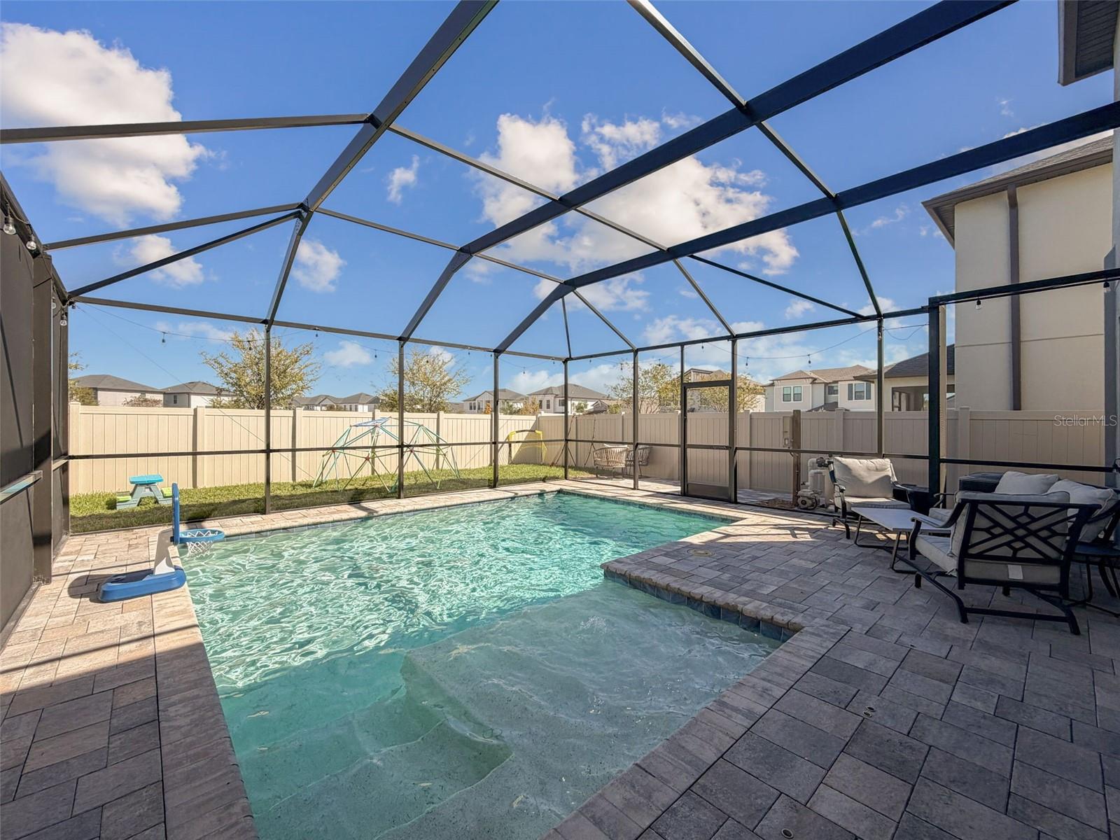 Image 29 of 75 For 8124 Olympic Stone Circle