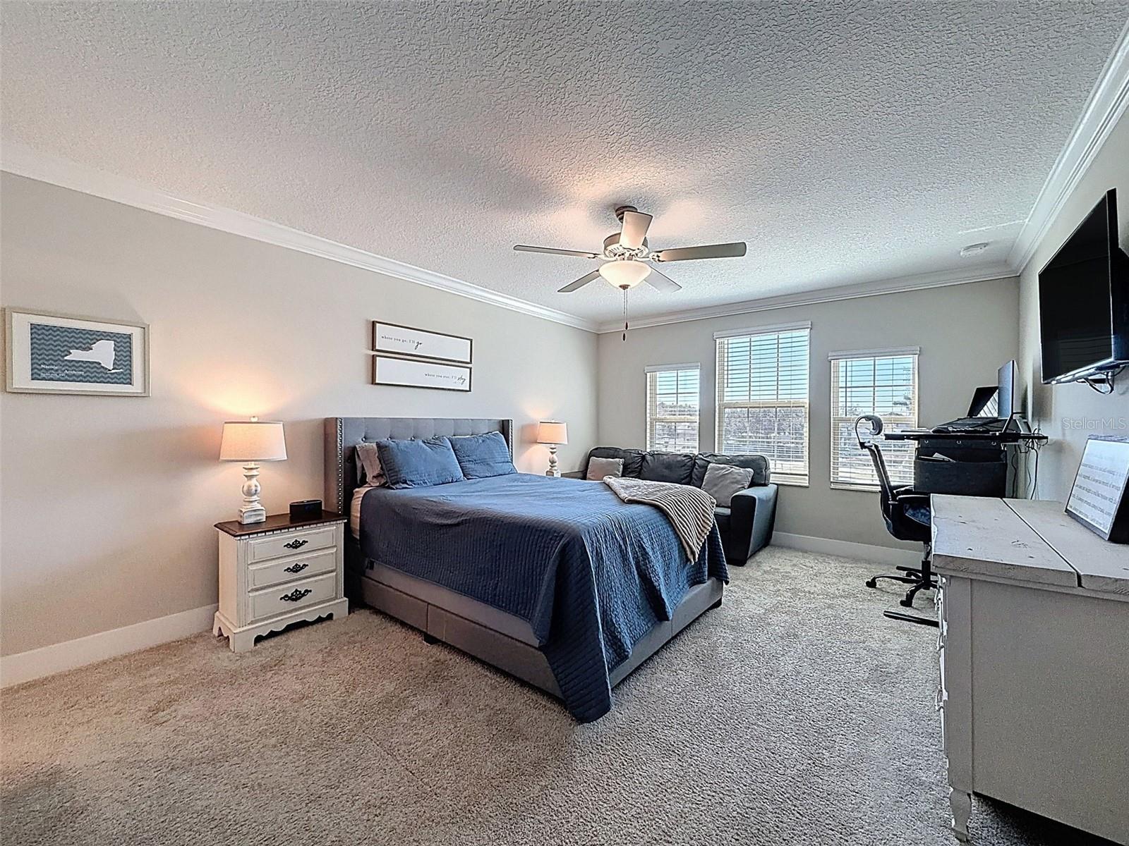 Image 36 of 75 For 8124 Olympic Stone Circle