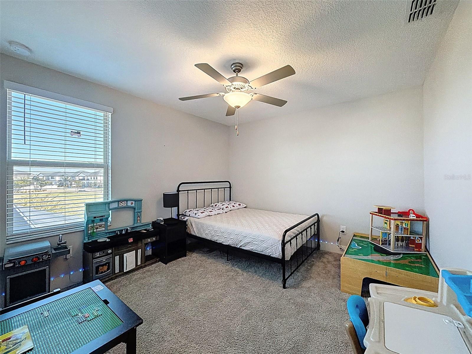 Image 52 of 75 For 8124 Olympic Stone Circle