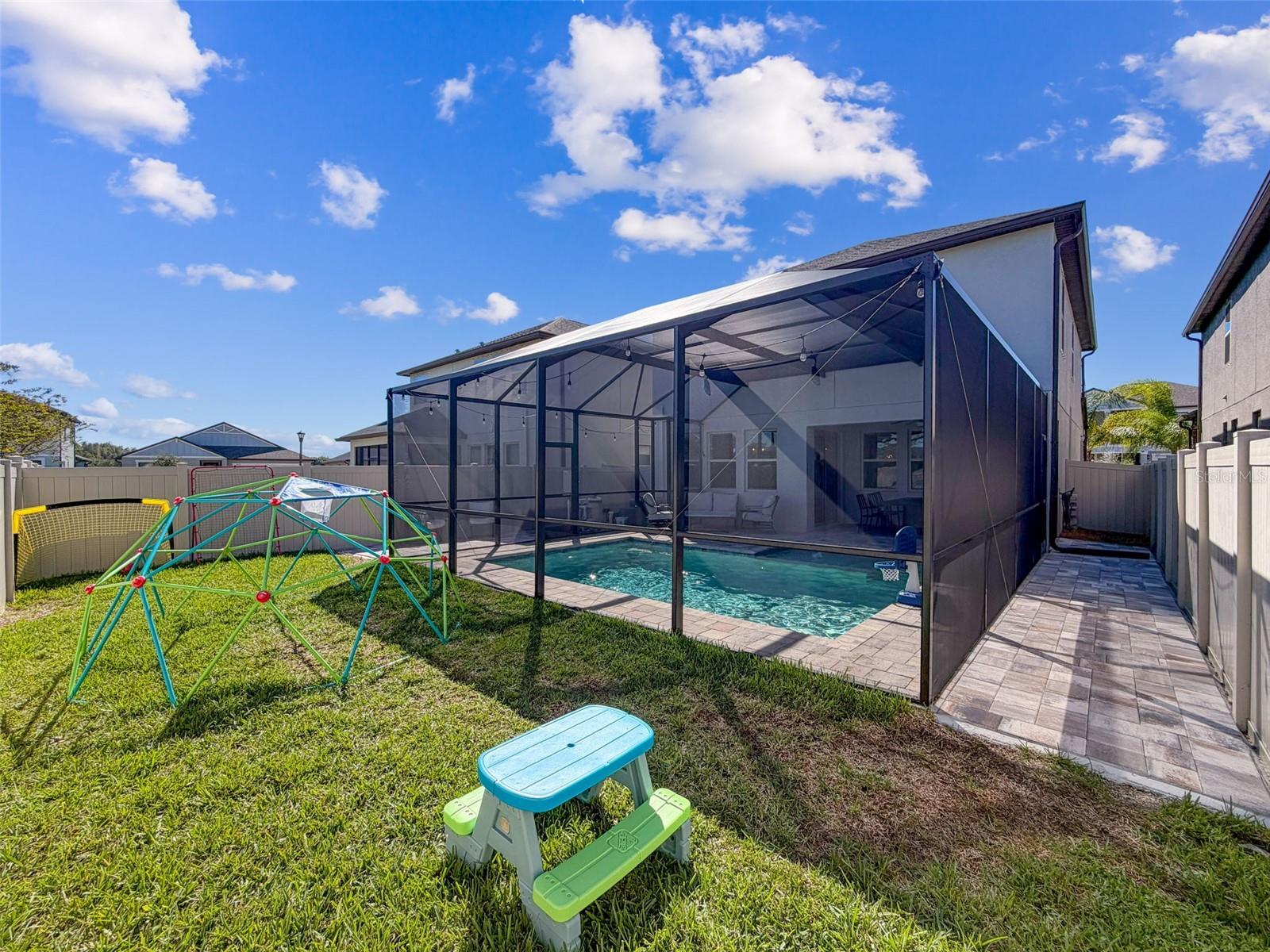 Image 57 of 75 For 8124 Olympic Stone Circle