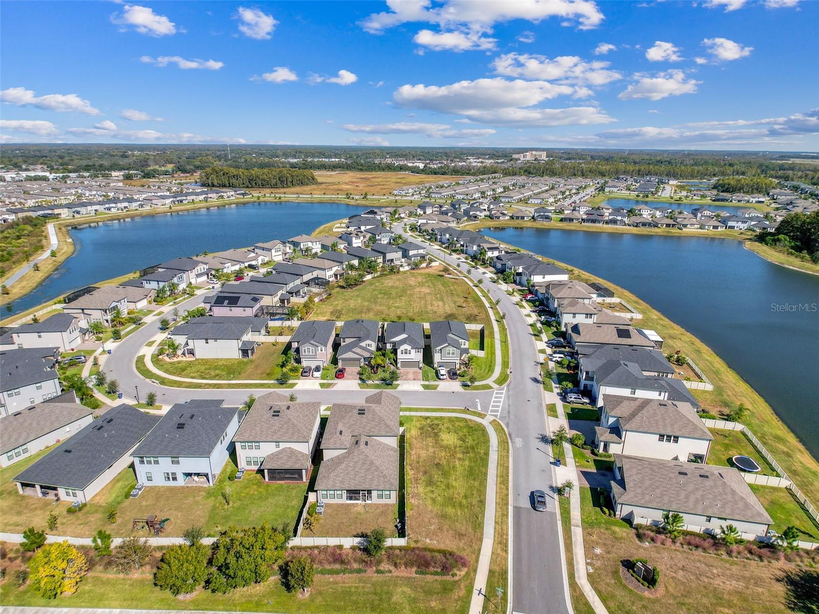 Image 64 of 75 For 8124 Olympic Stone Circle