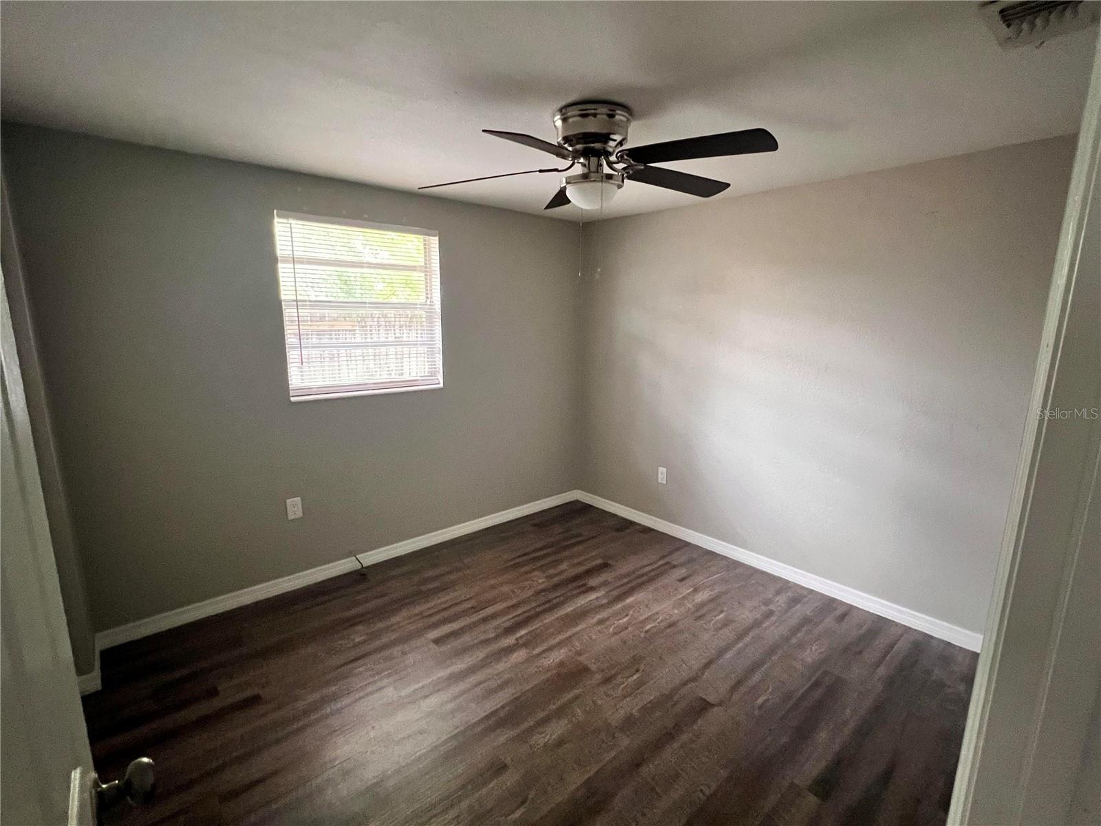 Image 6 of 9 For 5650 Golden Nugget Drive