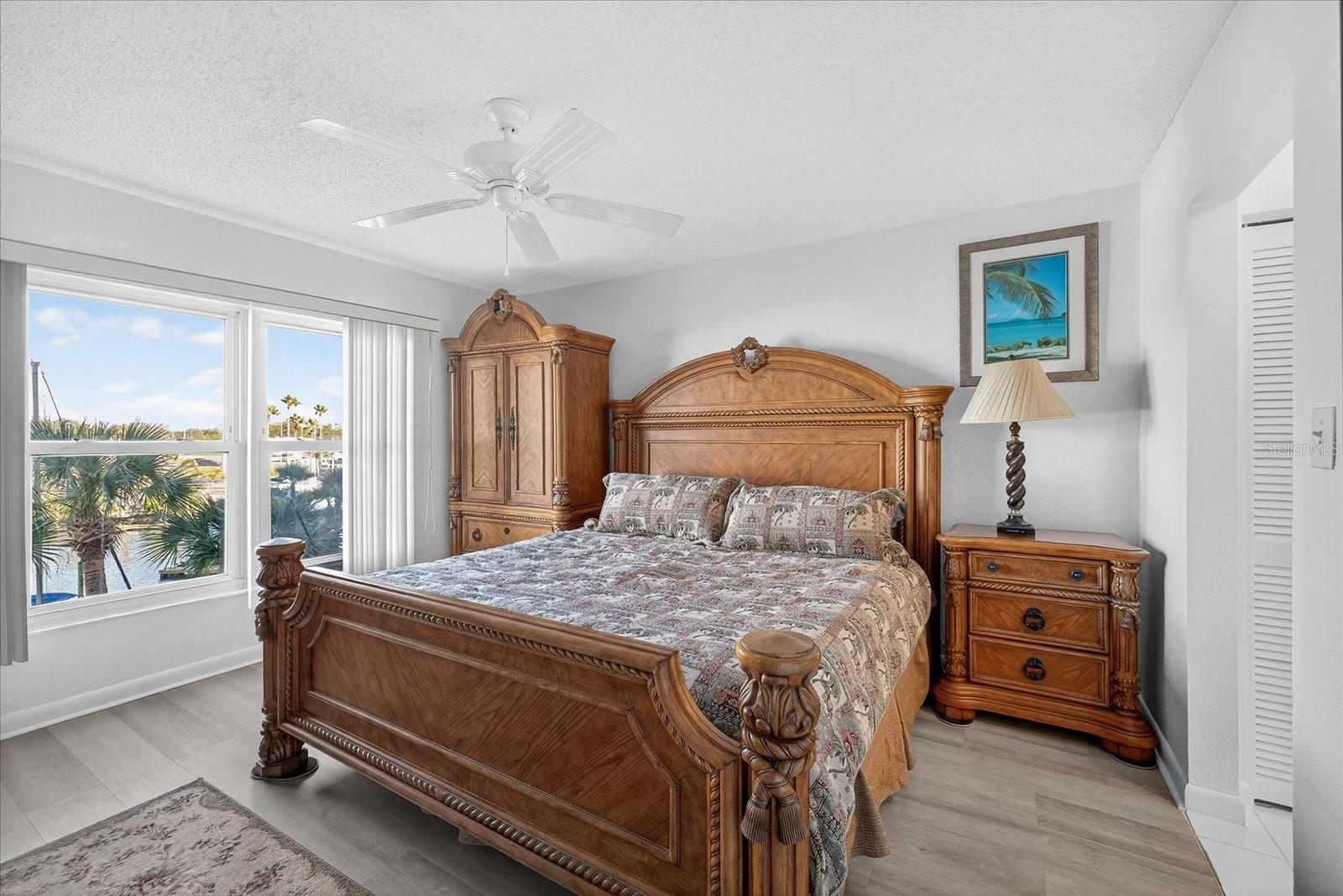 Image 16 of 66 For 4939 Floramar Terrace 302