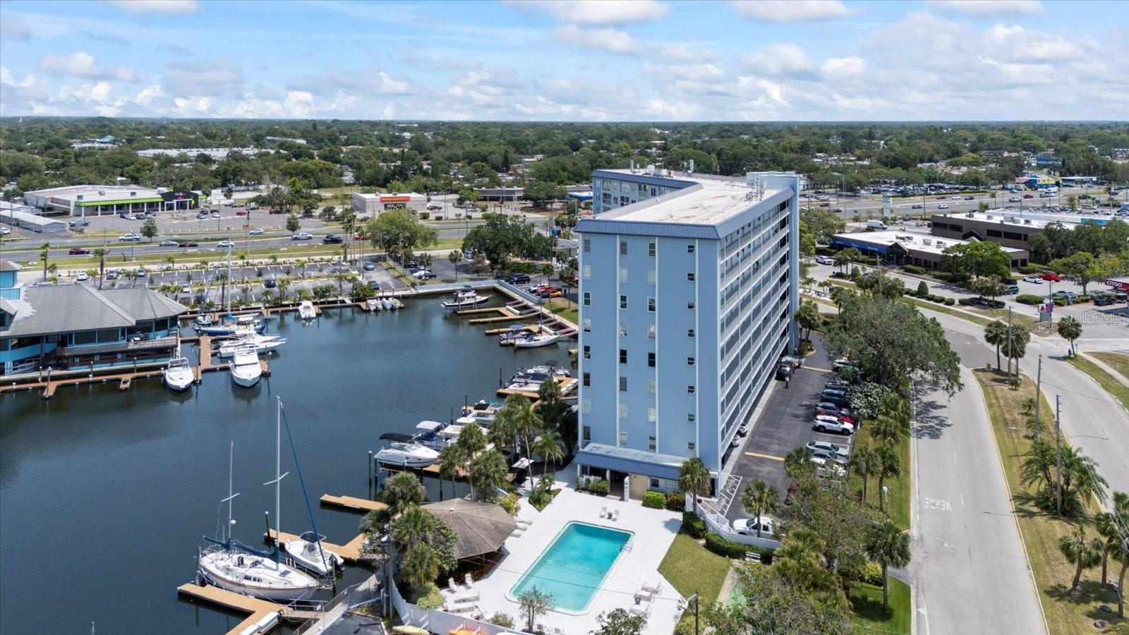 Image 25 of 66 For 4939 Floramar Terrace 302