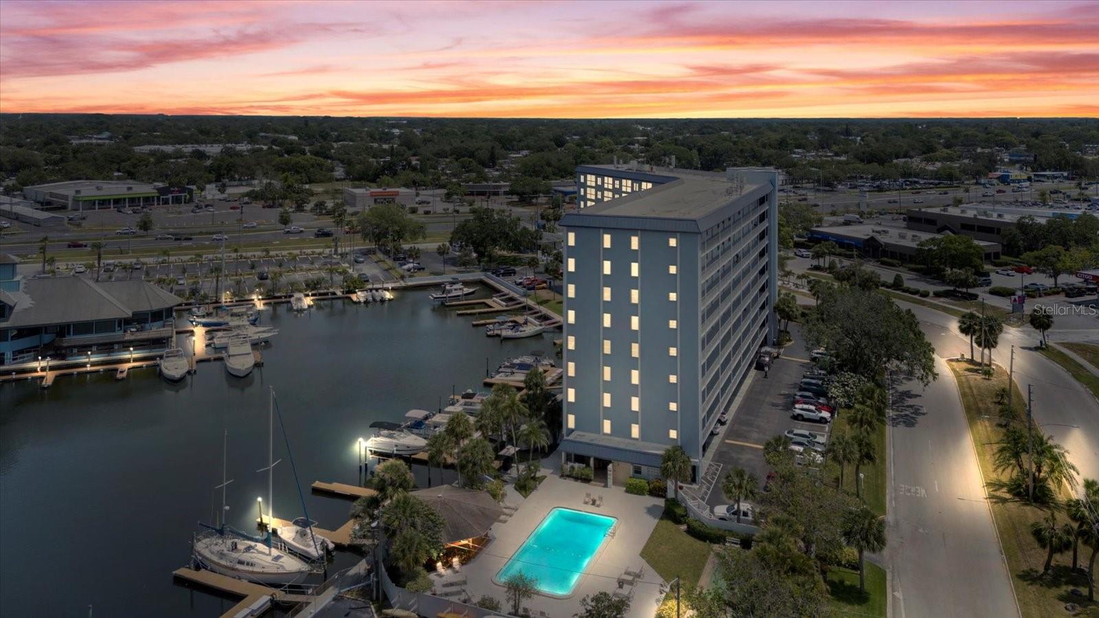 Image 38 of 66 For 4939 Floramar Terrace 302