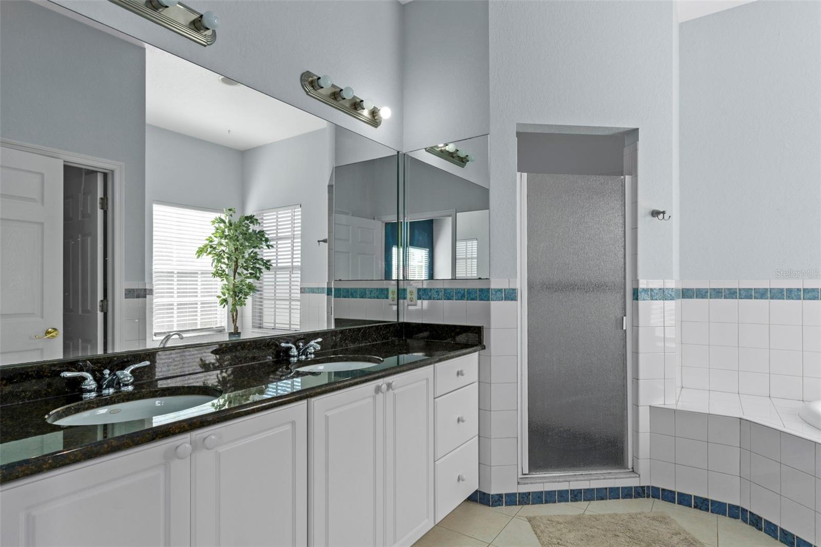 Image 22 of 35 For 8229 Gulf Way