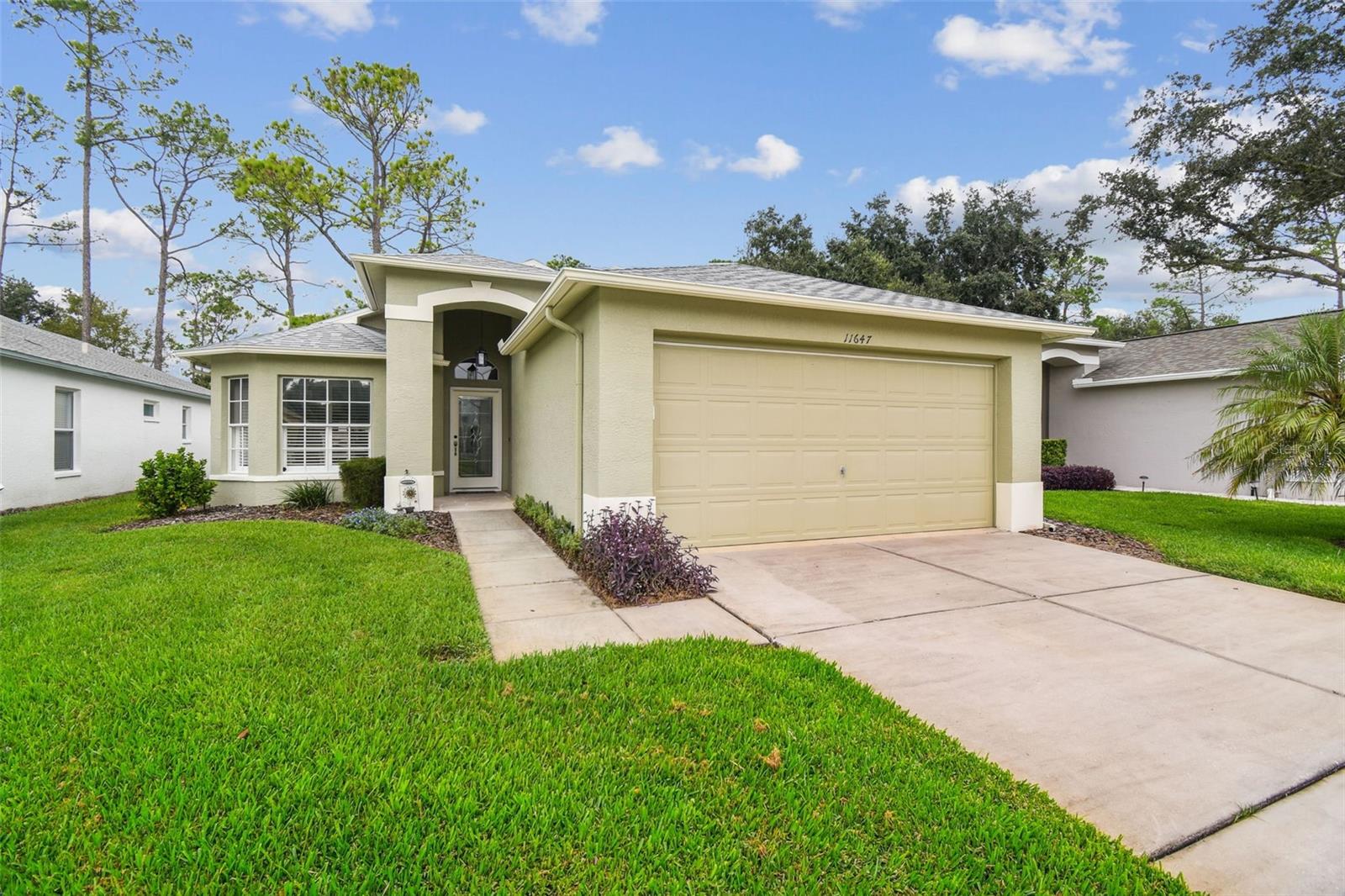 Details for 11647 Wheatfield Loop, HUDSON, FL 34667