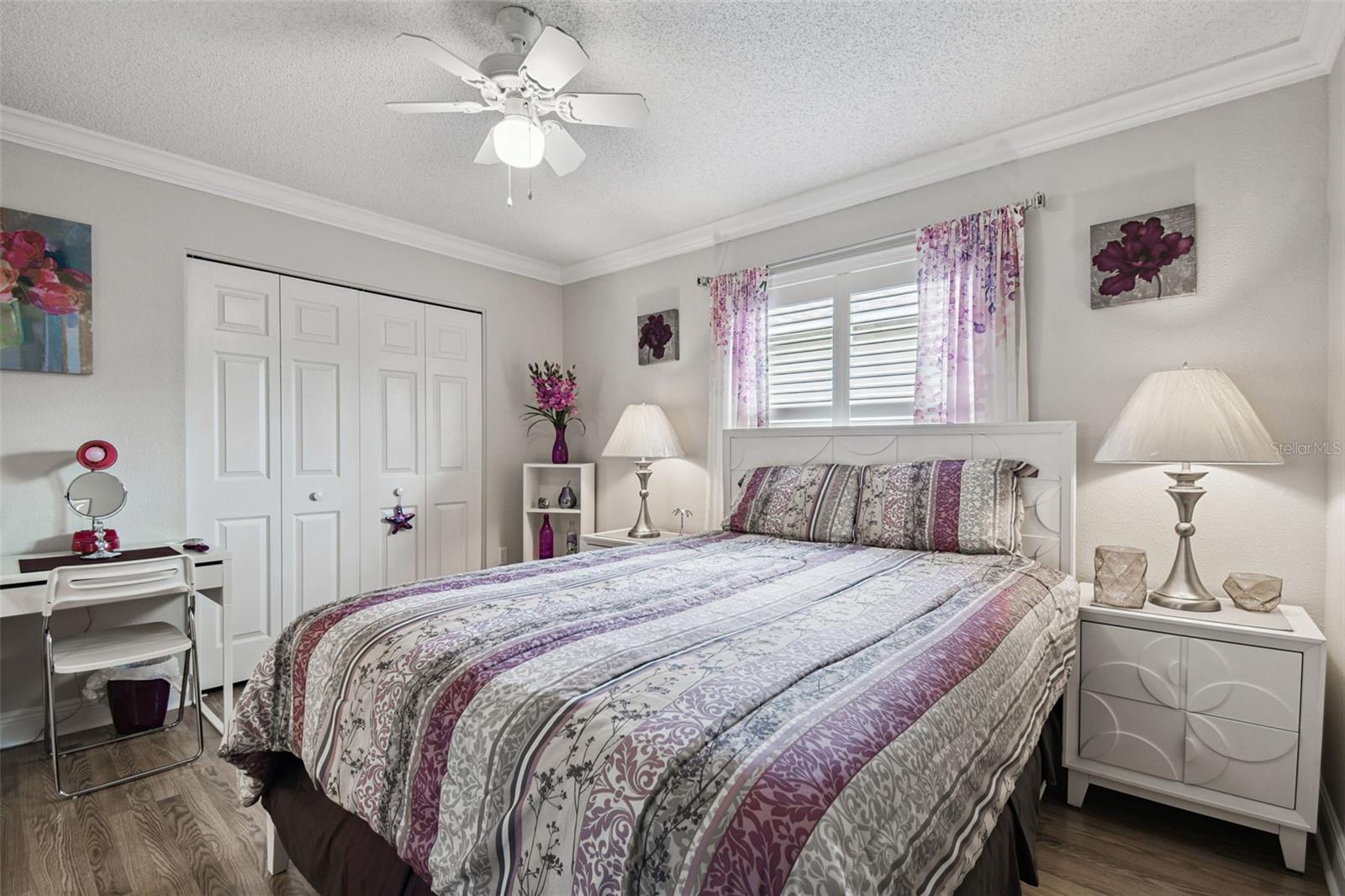 Image 23 of 63 For 11647 Wheatfield Loop