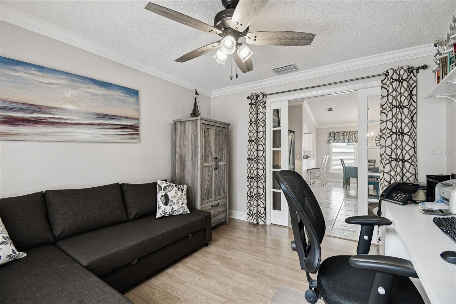 Image 29 of 63 For 11647 Wheatfield Loop