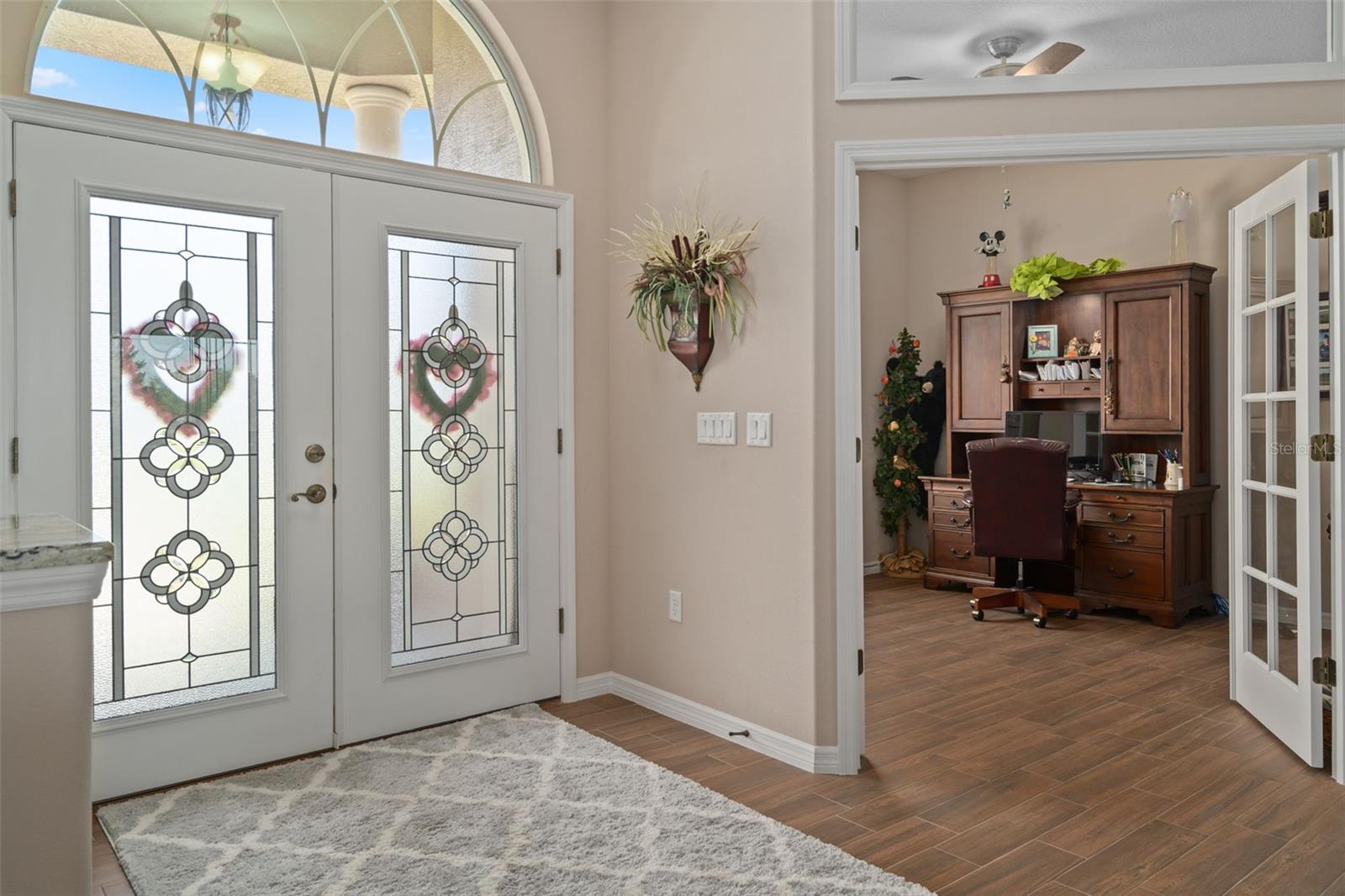 Listing photo id 8 for 11367 Brightstar Avenue