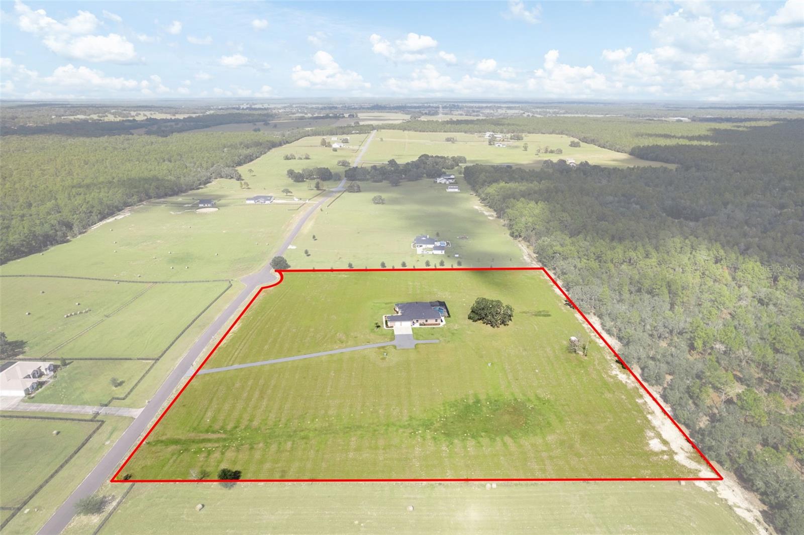 Listing photo id 0 for 11367 Brightstar Avenue