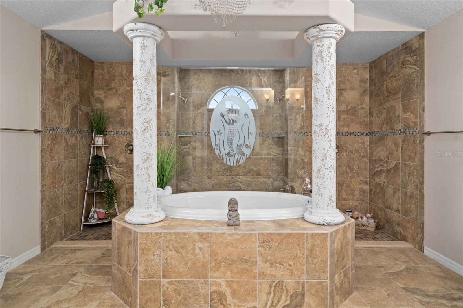 Listing photo id 33 for 11367 Brightstar Avenue