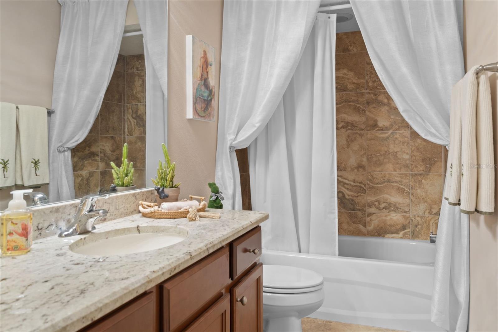 Listing photo id 43 for 11367 Brightstar Avenue