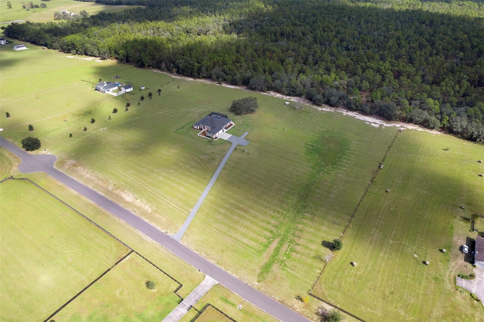 Listing photo id 63 for 11367 Brightstar Avenue