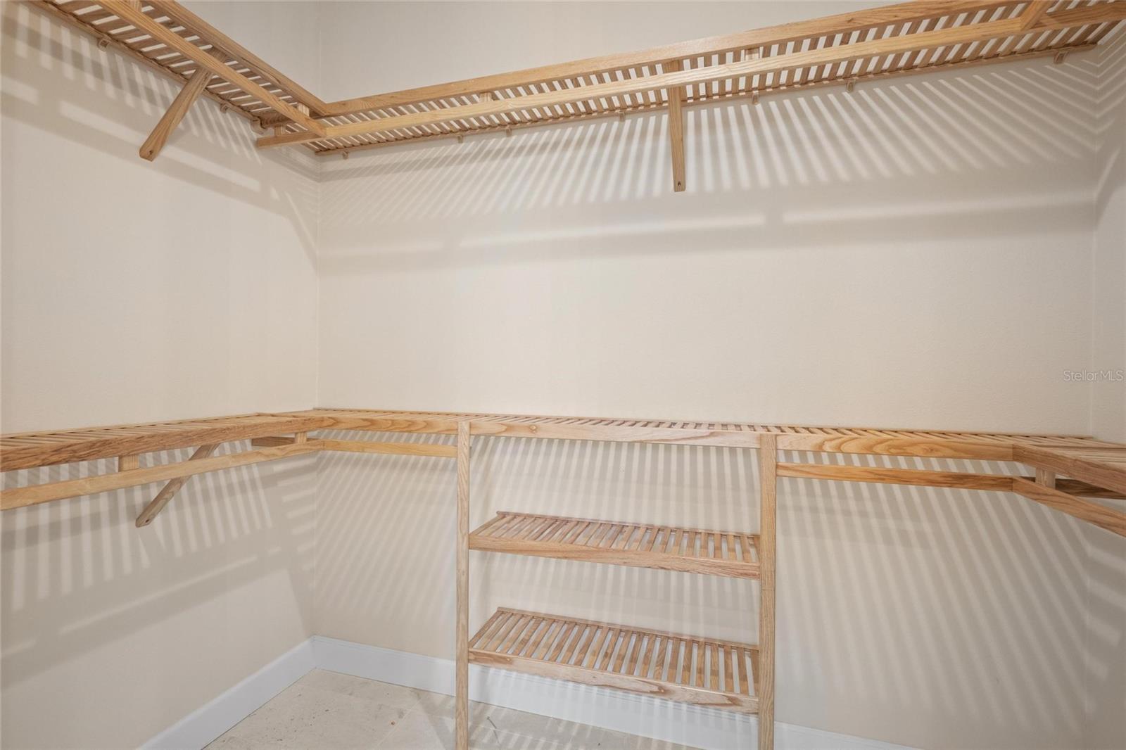 Image 28 of 43 For 199 Live Oak Street