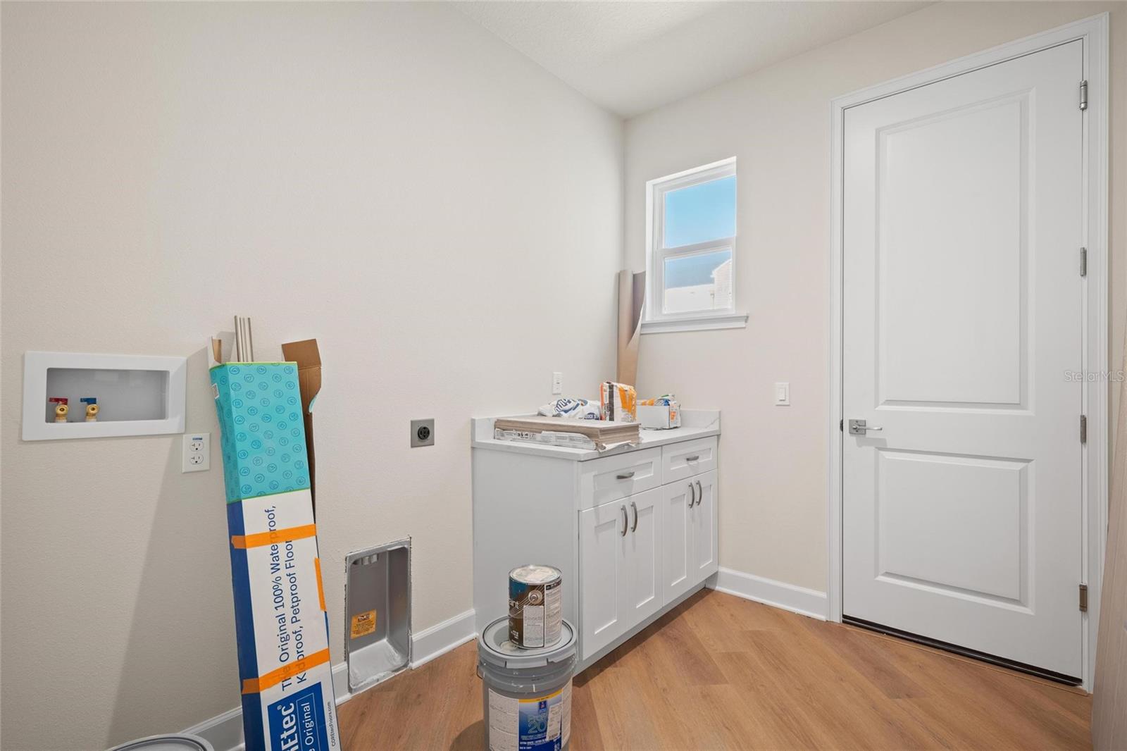 Image 33 of 43 For 199 Live Oak Street