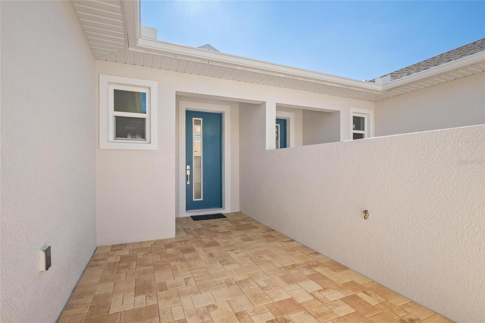 Image 4 of 43 For 199 Live Oak Street