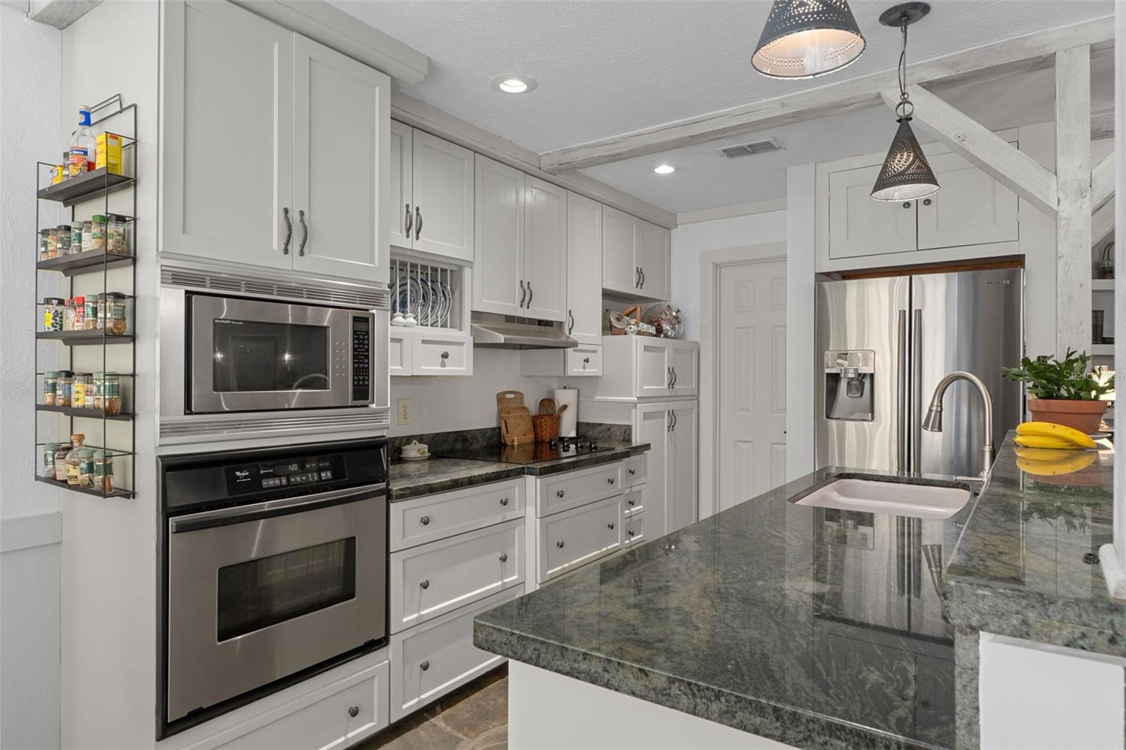 Image 13 of 80 For 4210 Horseshoe Drive