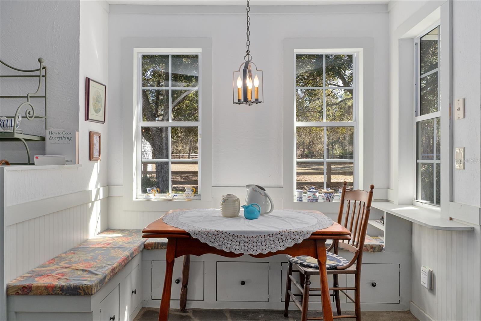 Image 17 of 80 For 4210 Horseshoe Drive