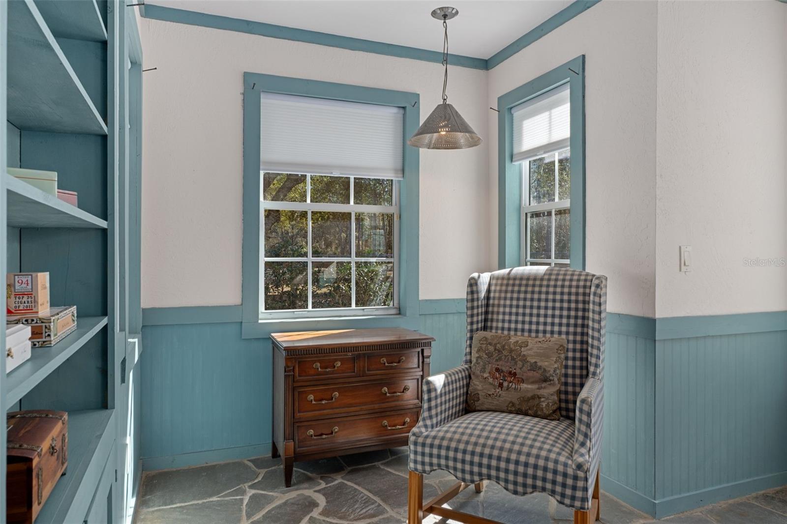 Image 20 of 80 For 4210 Horseshoe Drive