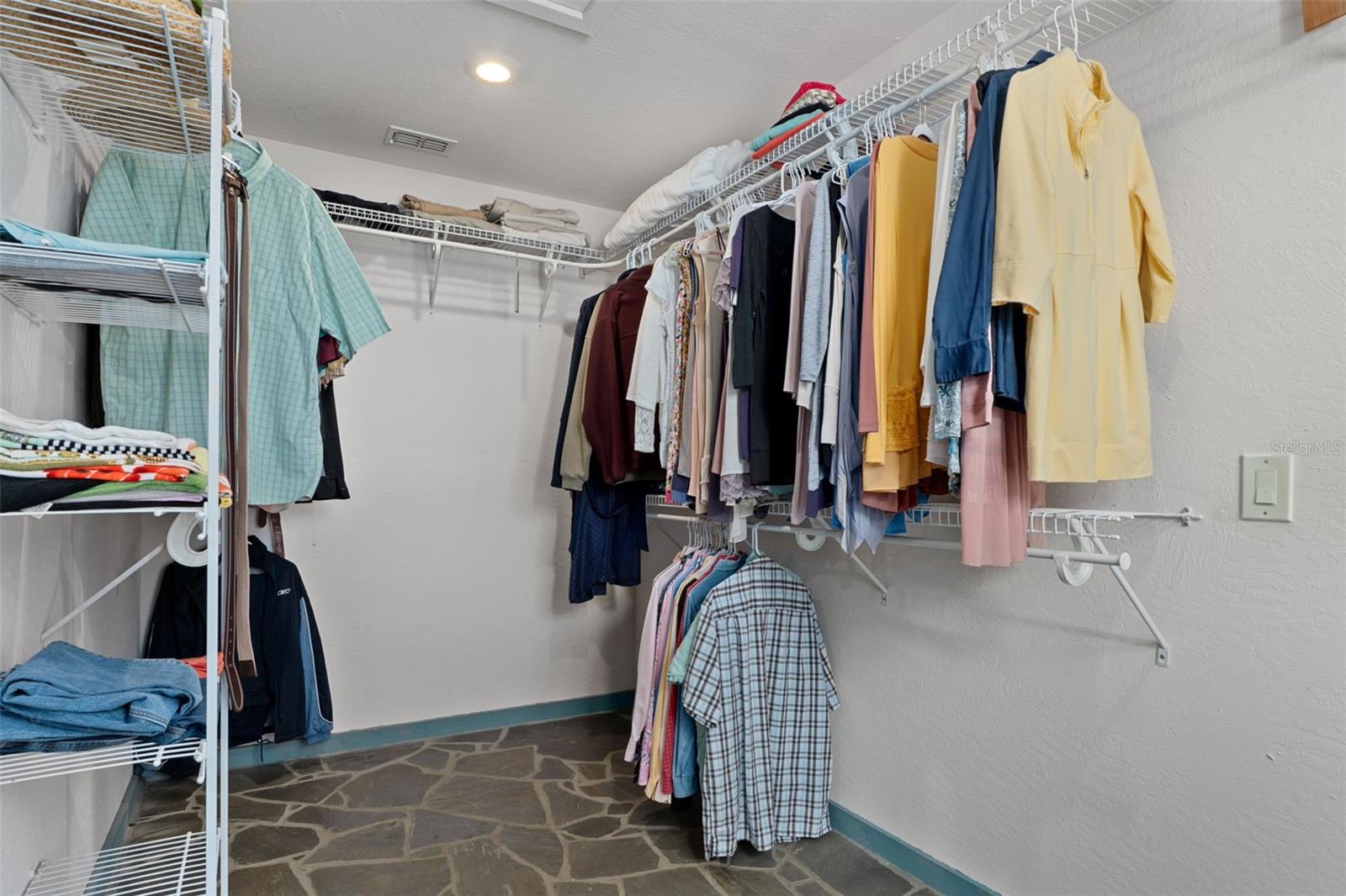 Image 26 of 80 For 4210 Horseshoe Drive